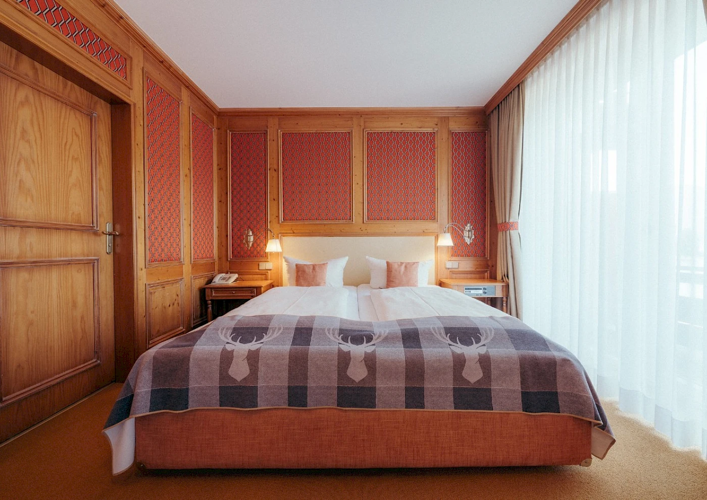 Spacious, cosy room with lovely décor and double bed